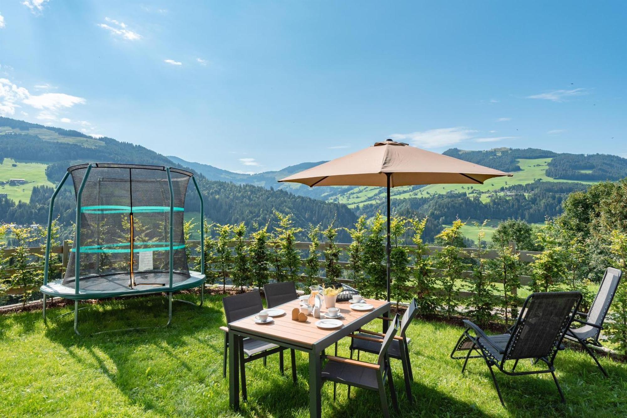 Bergappartement Kink Hopfgarten im Brixental Bagian luar foto